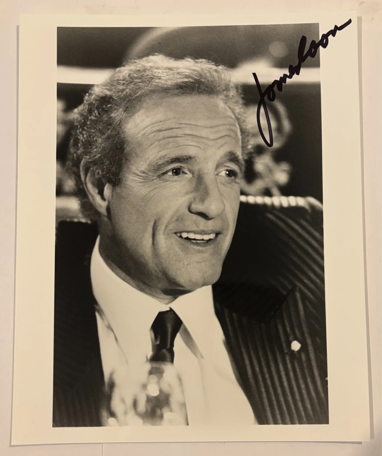 James Caan — James Caan hand signed 8" x 10" autographed photograph