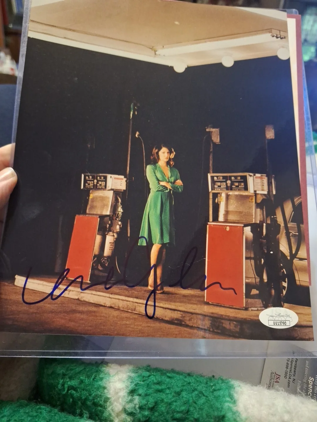 Laura Graham — Gilmore Girls LAUREN GRAHAM Signed 8x10 Gas Station Photo JSA COA, изображение 3