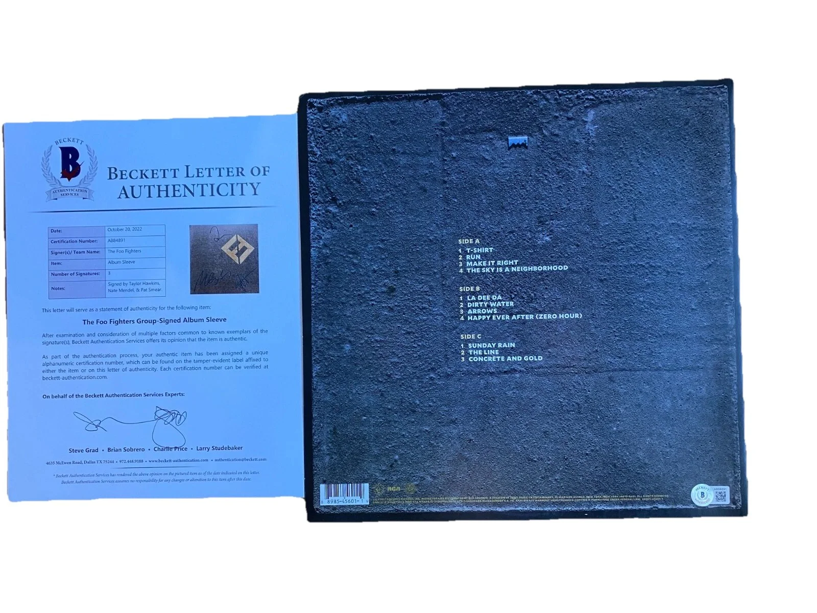 FOO FIGHTERS SIGNED CONCRETE AND GOLD LP ALBUM AUTOGRAPH BAS COA TAYLOR HAWKINS, изображение 2