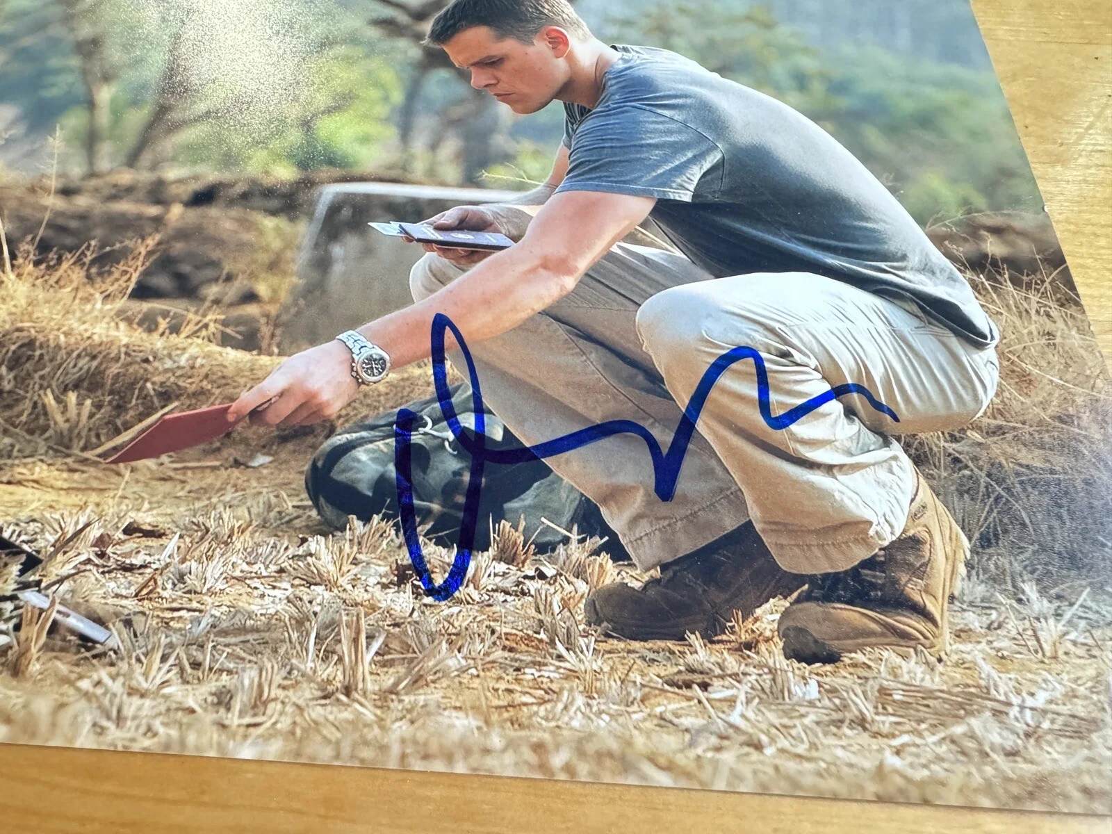 82.1 — MATT DAMON SIGNED BOURNE SUPREMACY 8X10 PHOTO AUTOGRAPH BAS COA JASON BOURNE, изображение 2