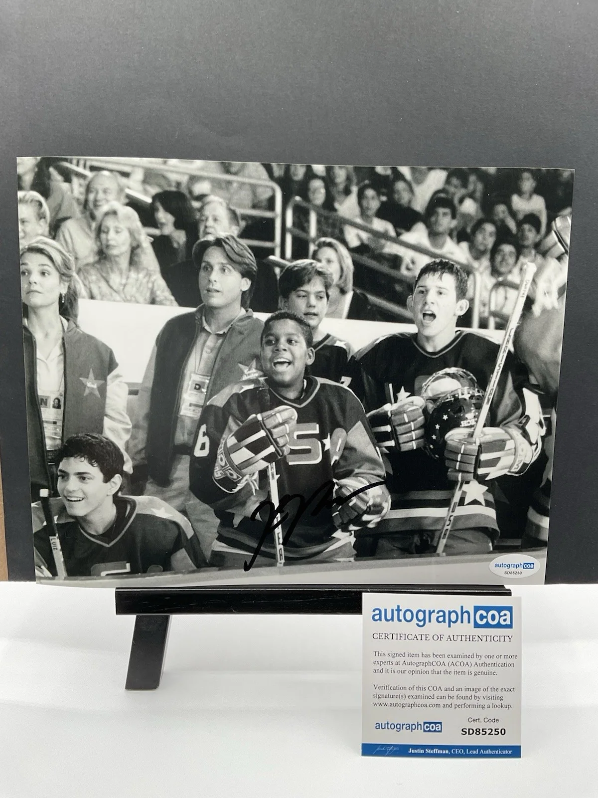 Kenan Thompson — Kenan Thompson Signed photo D2 Mighty Ducks signed 8x10 ACOA SNL autographed