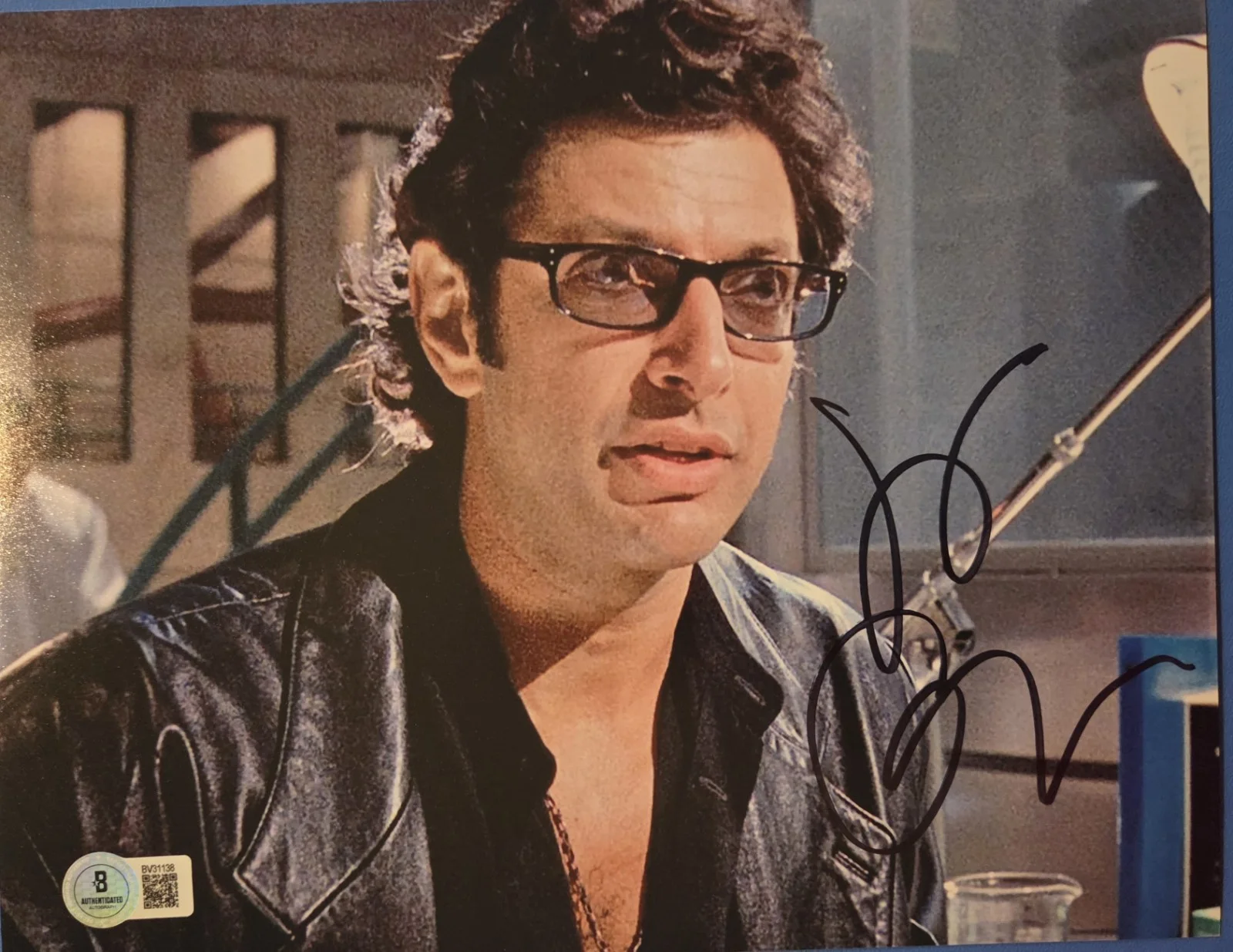 Jeff Goldblum — Jeff Goldblum Jurassic Park Fly Independence Day Autographed 8x10 BAS COA