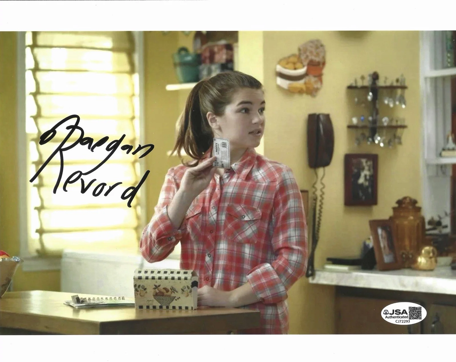 RAEGAN REVORD — RAEGAN REVORD SIGNED 8x10 PHOTO MISSY COOPER YOUNG SHELDON w/JSA COA!, image 2