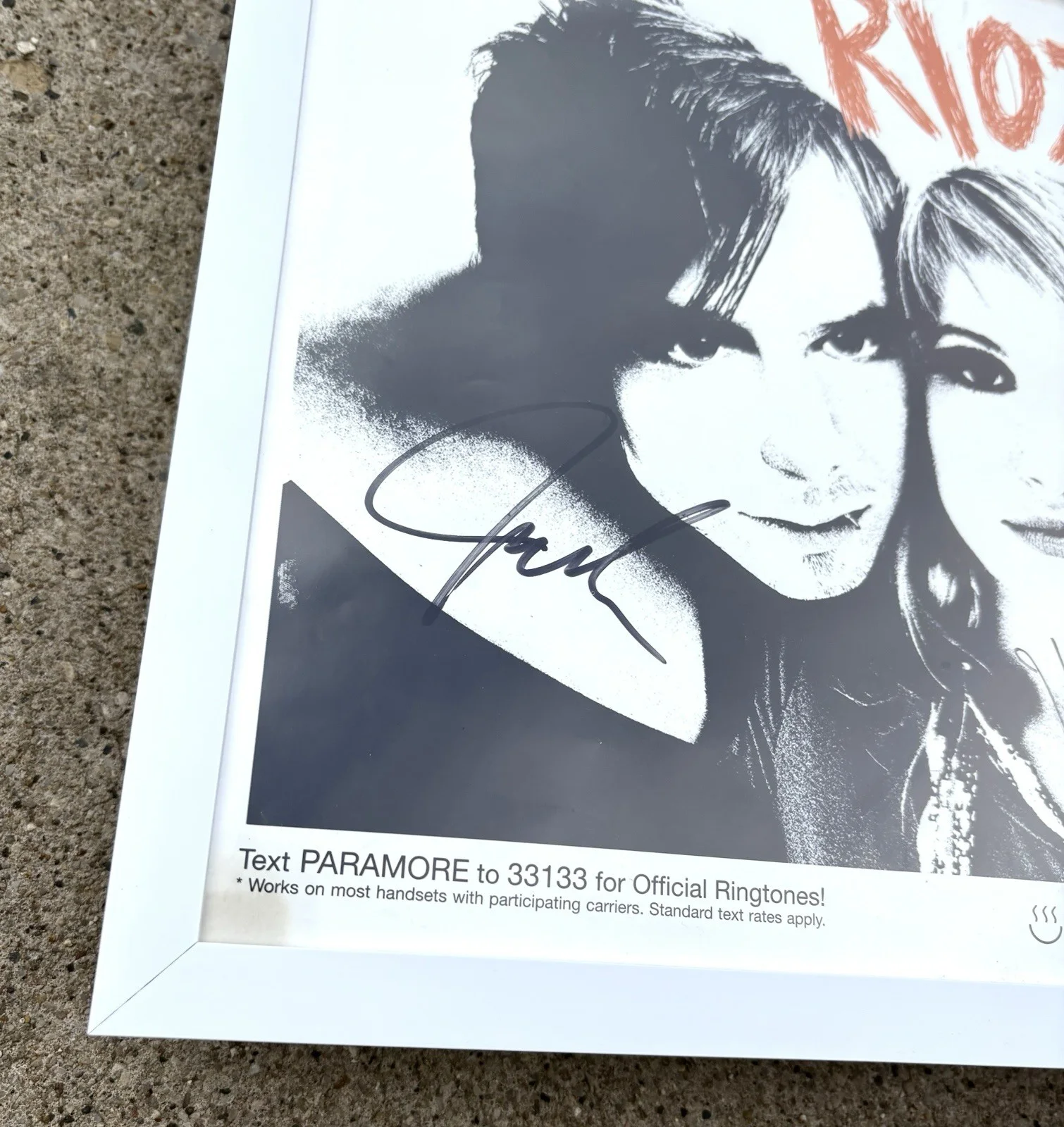 PARAMORE SIGNED + FRAMED 11X17 Poster JSA COA Riot Hayley Williams, image 2