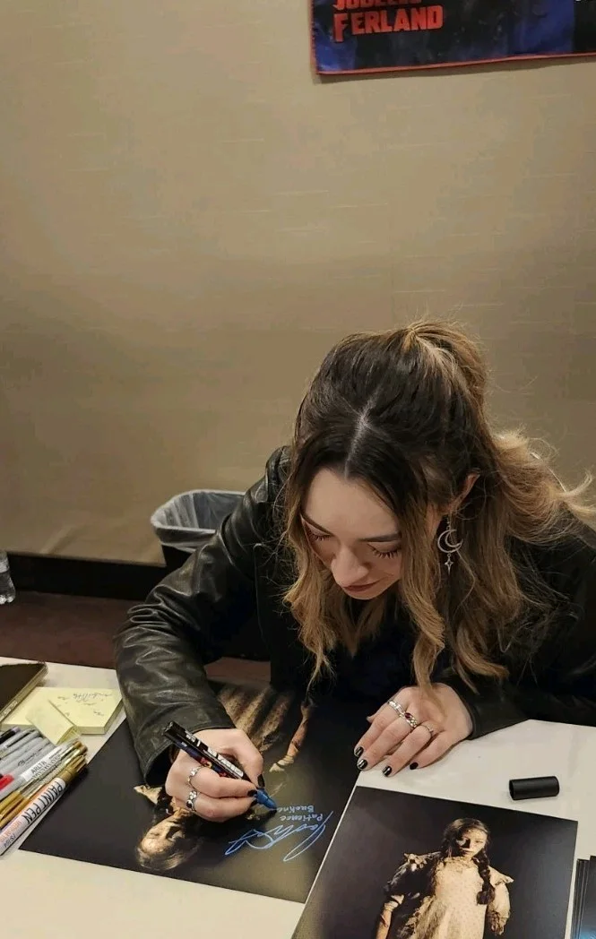 Jodelle Ferland The Cabin in the Woods Patience signed autographed 11x14. JSA, изображение 5