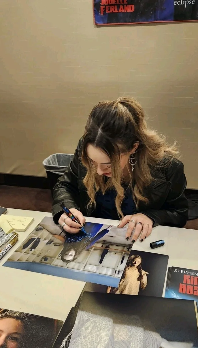 Jodelle Ferland Silent Hill Sharon/Alessa signed autographed 11x14 photo. JSA, изображение 5