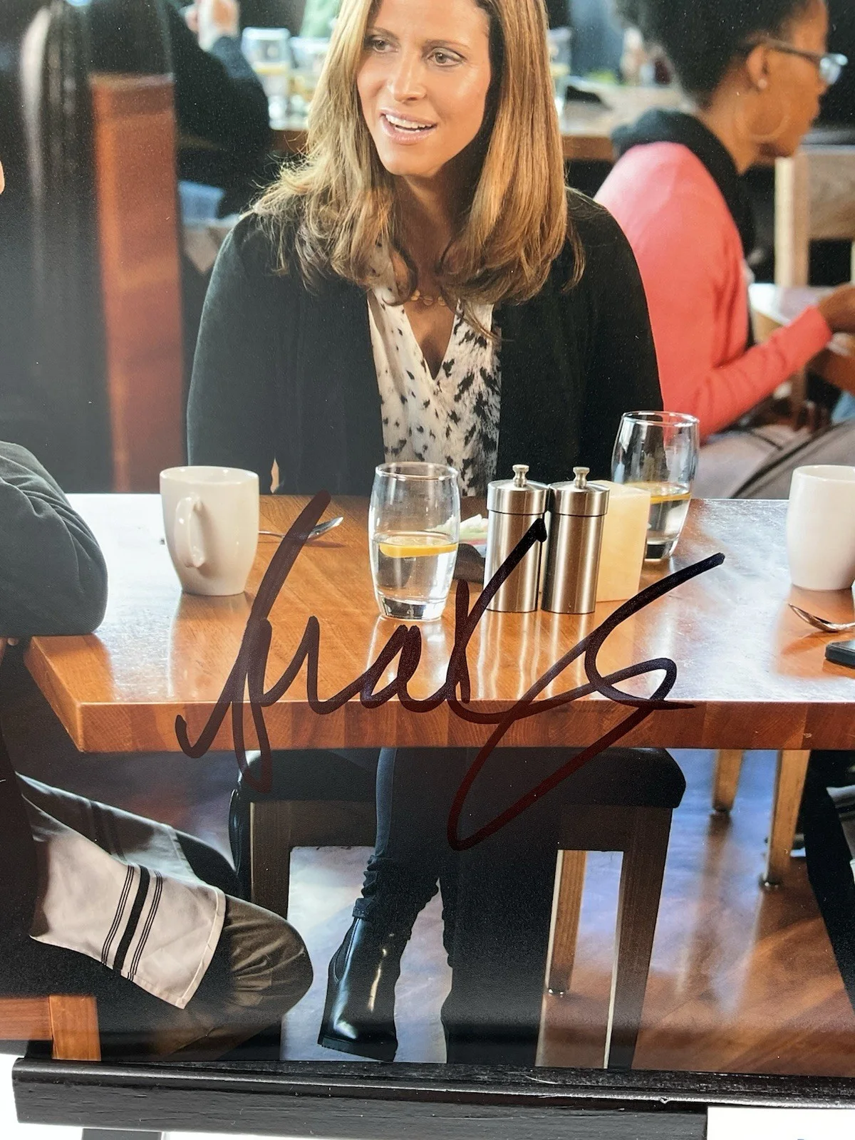 Andrea Savage — Andrea Savage signed Photo Curb Your Enthusiasm signed photo ACOA Larry David, image 2
