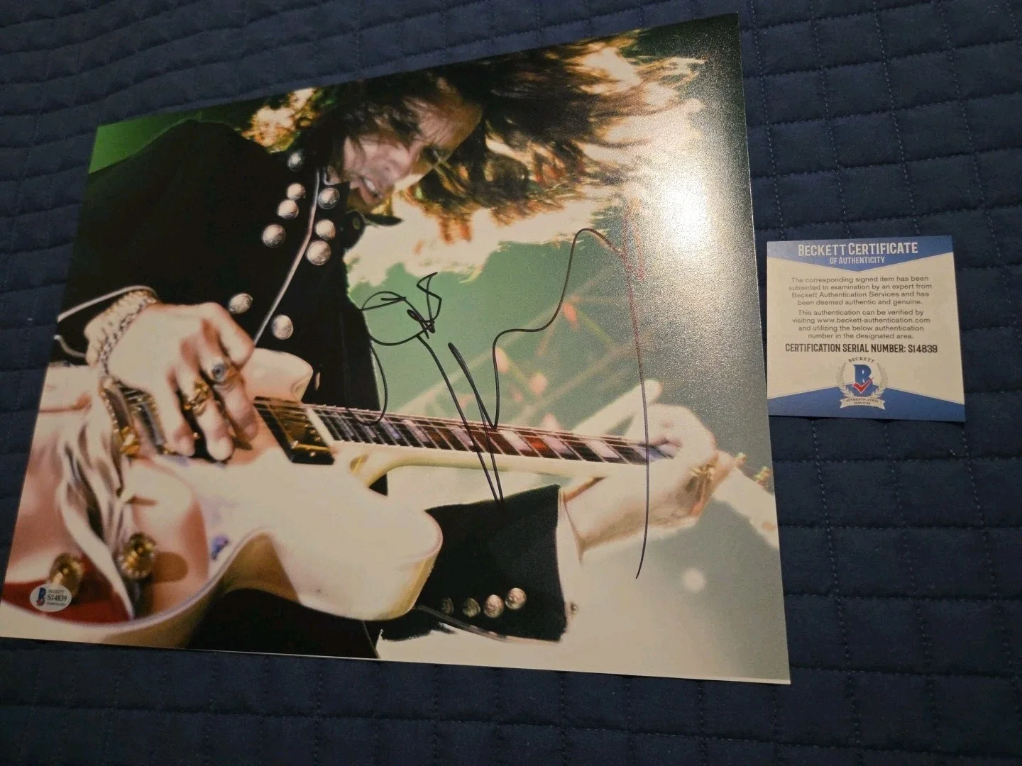 JOE PERRY AEROSMITH LEAD GUITARIST SIGNED AUTOGRAPH 11X14 PHOTO BECKETT COA BAS, изображение 3