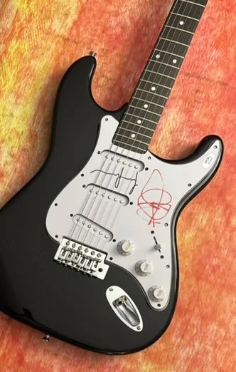 PSA Adam Jones & Justin Chancellor * TOOL * Band Signed Electric Guitar COA, image 4