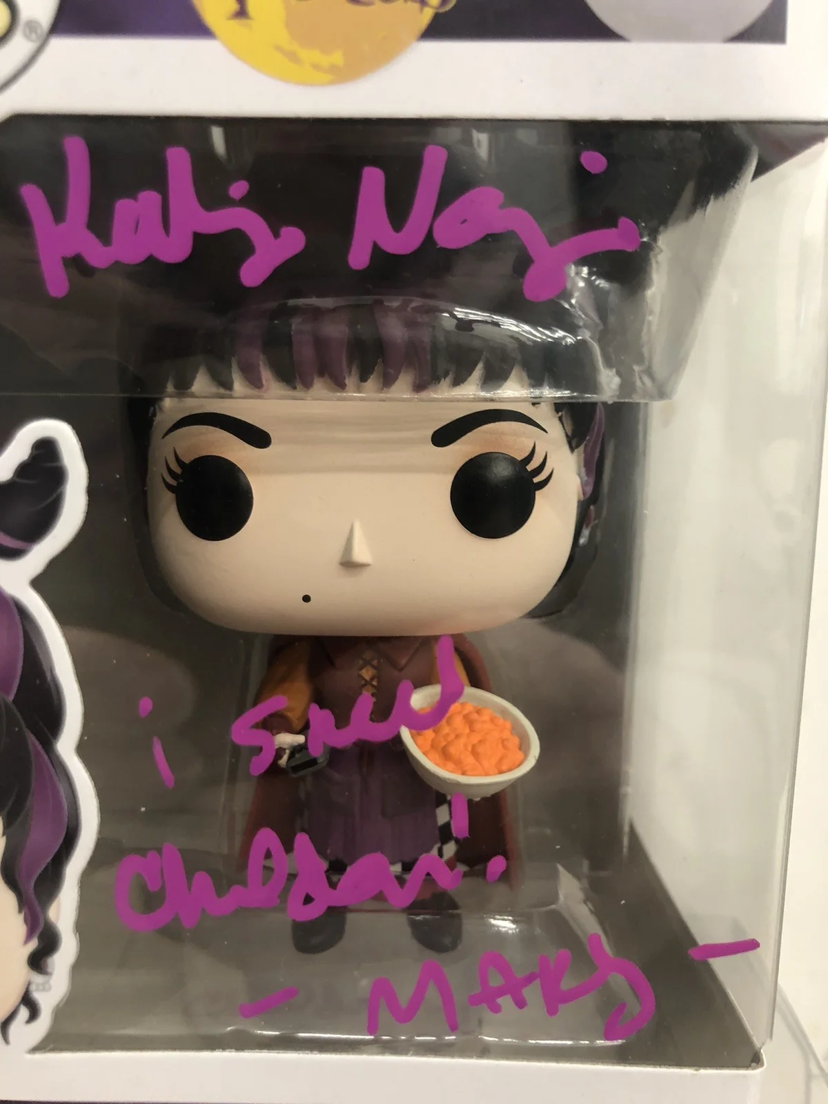 Kathy Najimy — Kathy Najimy Signed Autograph Mary Sanderson Hocus Pocus Funko Pop 559 NO COA, image 2