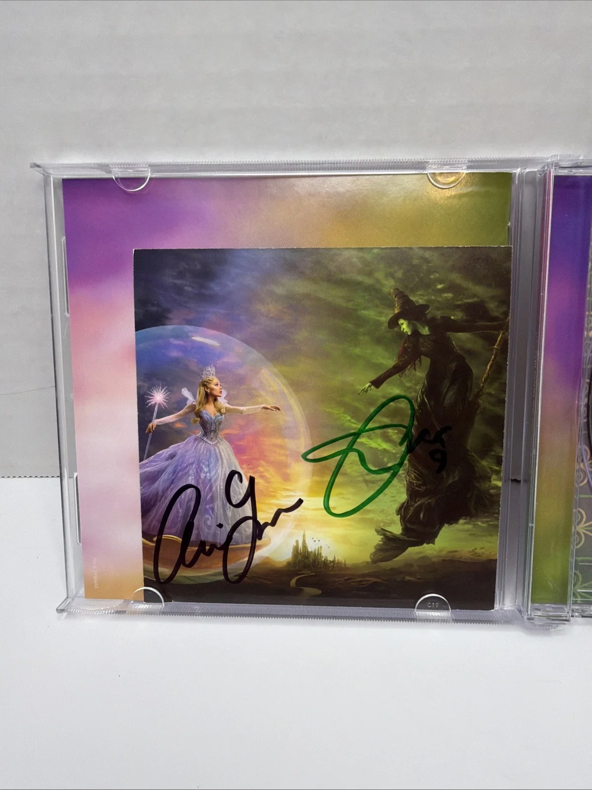 Wicked For Good Soundtrack Signed CD Ariana Grande & Cynthia Erivo, изображение 2
