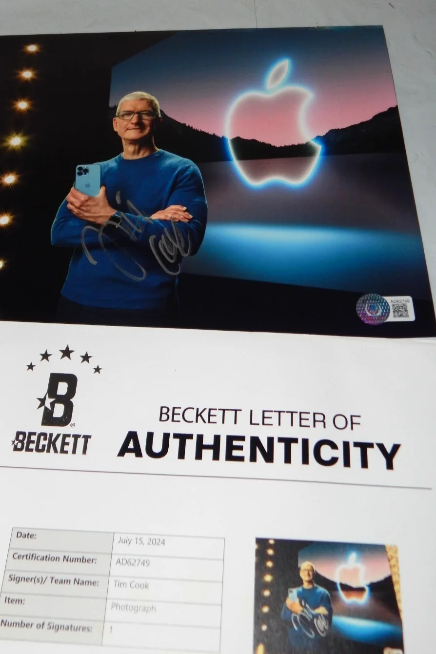 Tim Cook — TIM COOK Apple CEO Signed Autographed 8 x 10" Color Photo Beckett Letter COA LOA, изображение 5