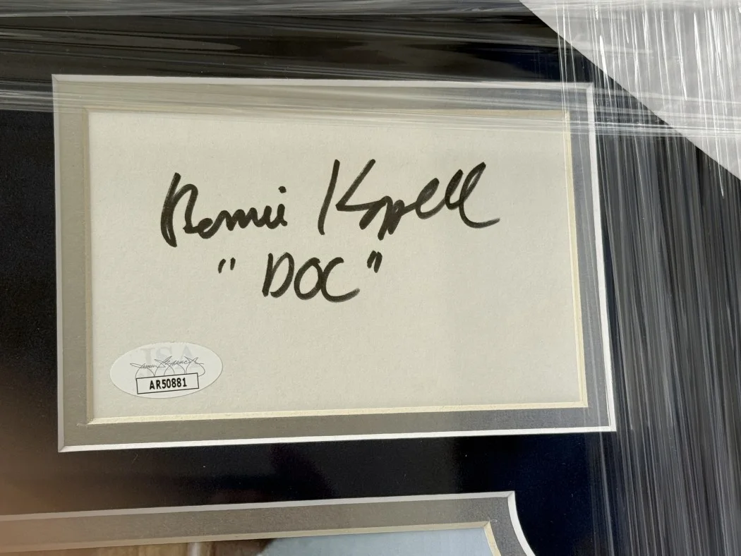 Gavin Macleod, Bernie Kopell, Ted Lange — Love Boat Signed Autographed Cast Cuts Gavin Macleod Bernie Kopell +4 Framed JSA, изображение 3