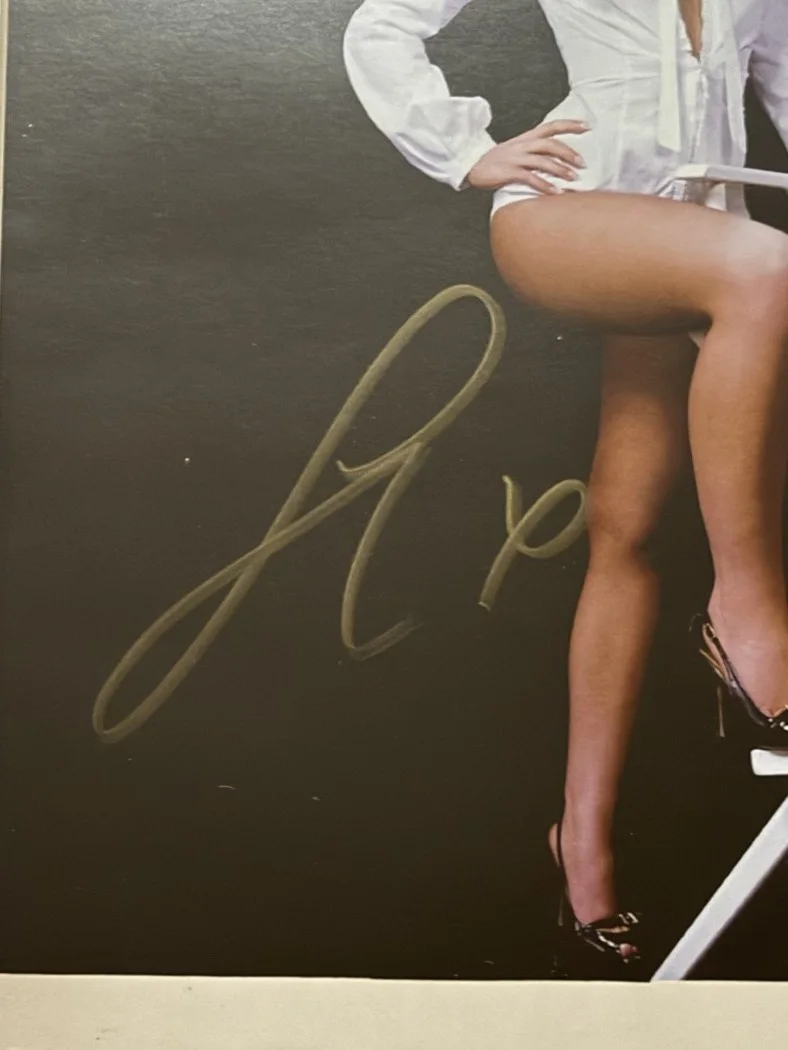 Sabrina Carpenter Signed Autographed Album Insert Man's Best Friend Framed BAS, изображение 2