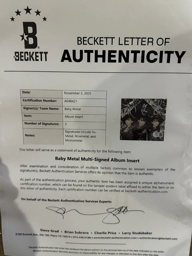 Baby Metal Autographed Album Insert Su-Metal Moammetal Momometal Framed BAS, изображение 3