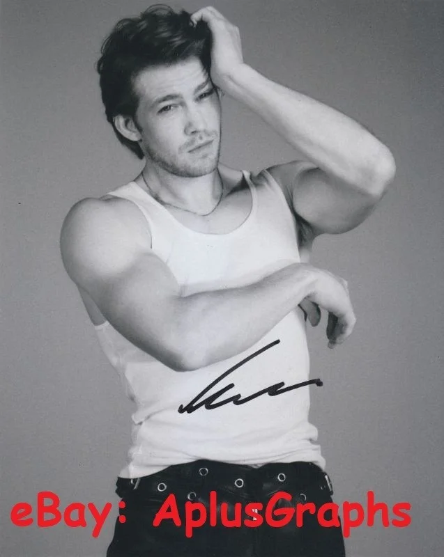 Joe Alwyn — JOE ALWYN... Hot handsome Hunk - SIGNED