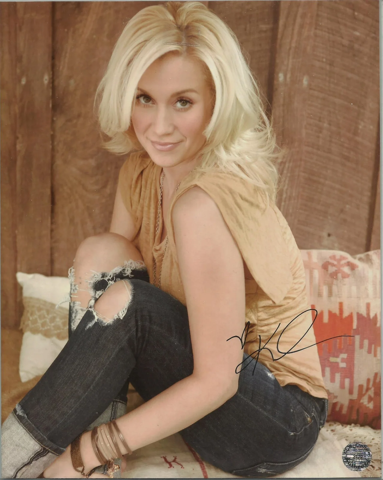 Kellie Pickler — Kellie Pickler Autographed 8x10 Photo w/ COA ** Bonus Photo **