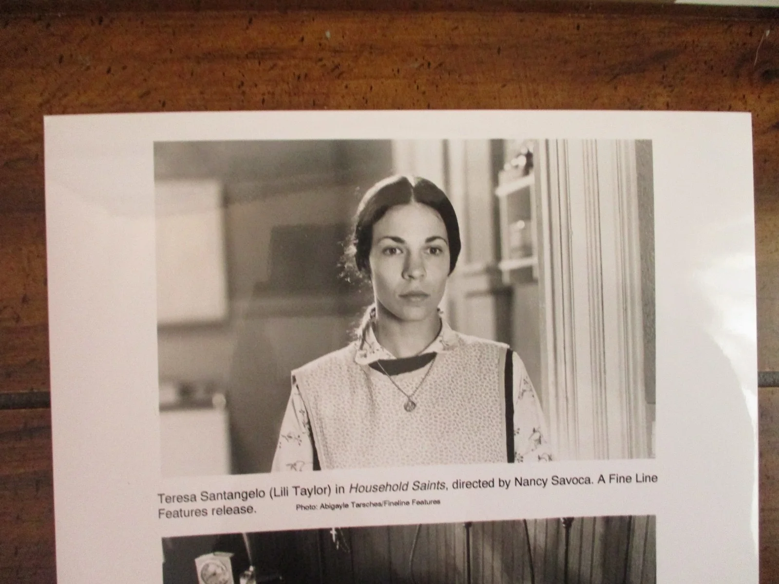 Lili Taylor/Tracey Ullman(HOUSEHOLD SAINTS)1993 8 x 10 Black & White Press Photo, image 2