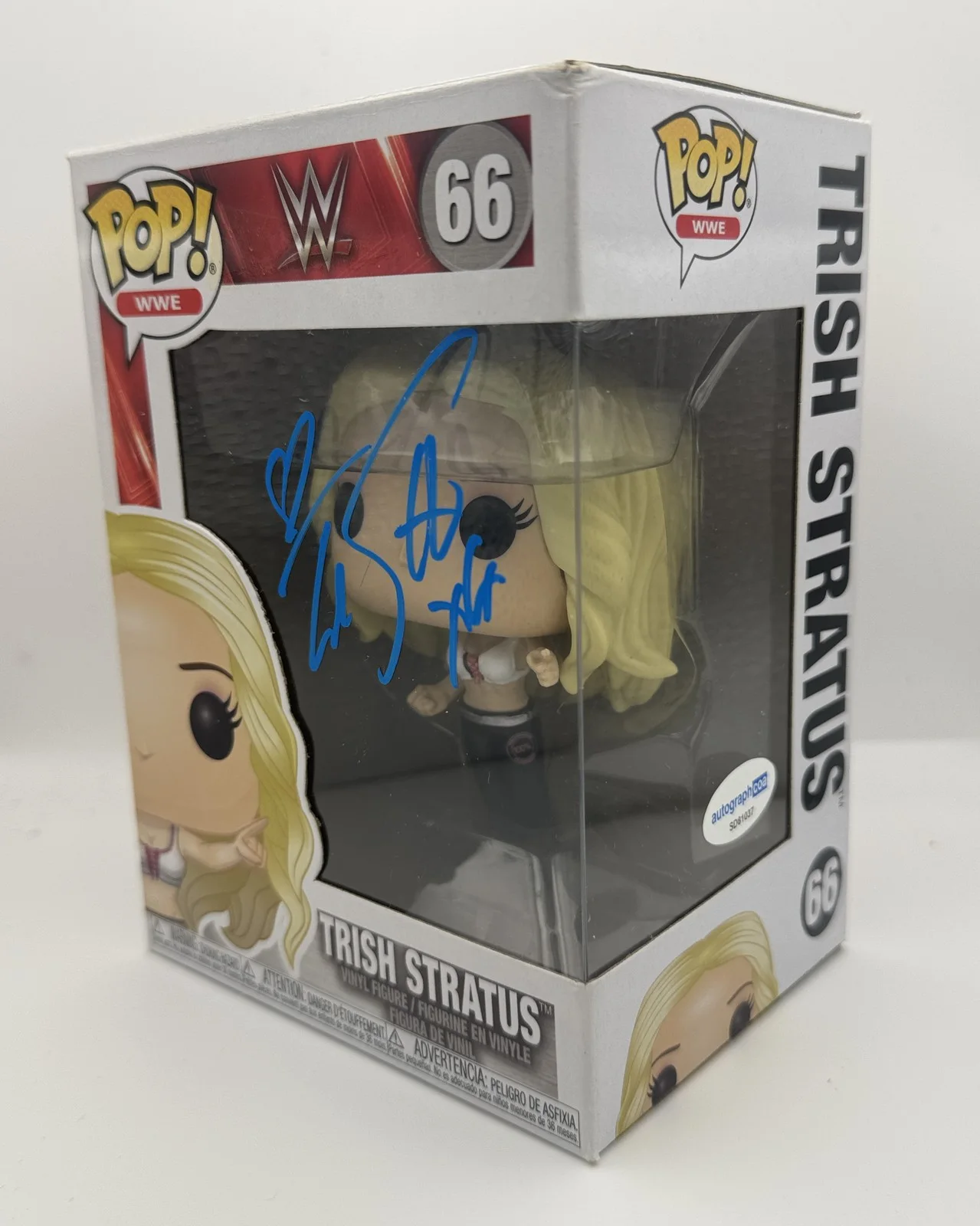 Trish Stratus — Trish Stratus AUTOGRAPH Signed WWE Wrestling 66 Funko Pop Vinyl Figure ACOA, изображение 2