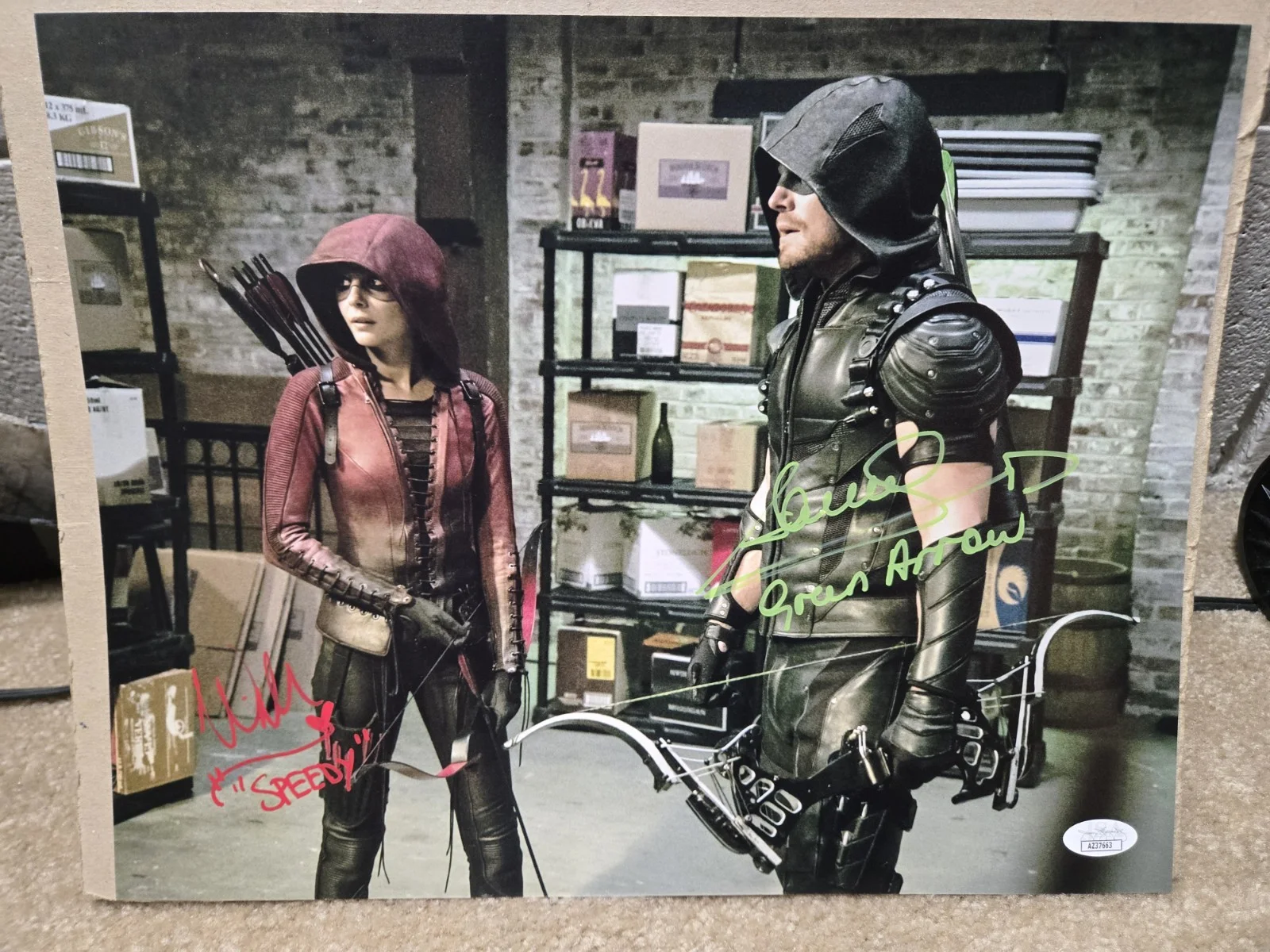 Willa Holland — Stephen Amell & Willa Holland DUAL SIGNED 11x14 Photo #4! JSA COA! Arrow! Speedy