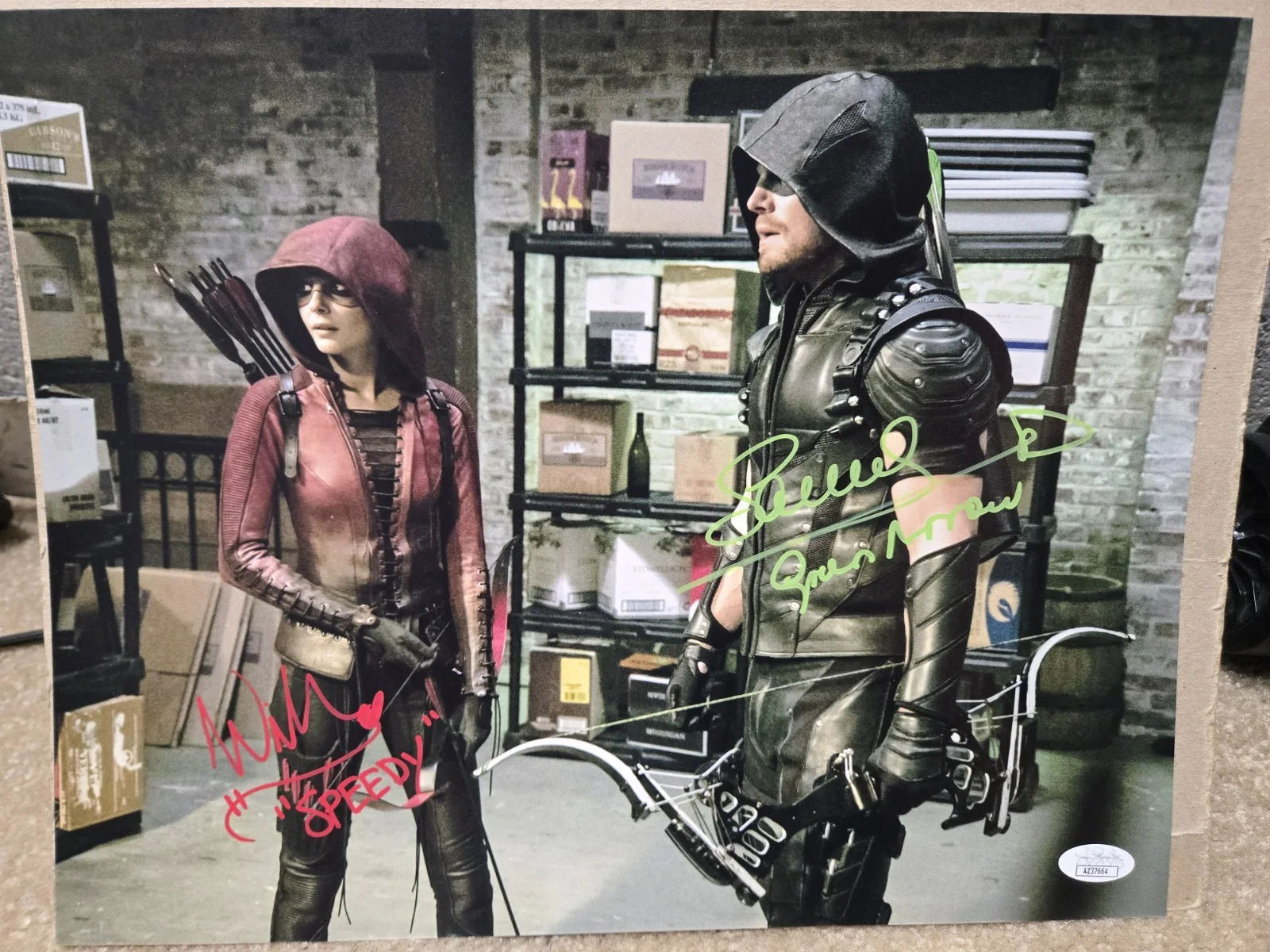 Willa Holland — Stephen Amell & Willa Holland DUAL SIGNED 11x14 Photo #3! JSA COA! Arrow! Speedy