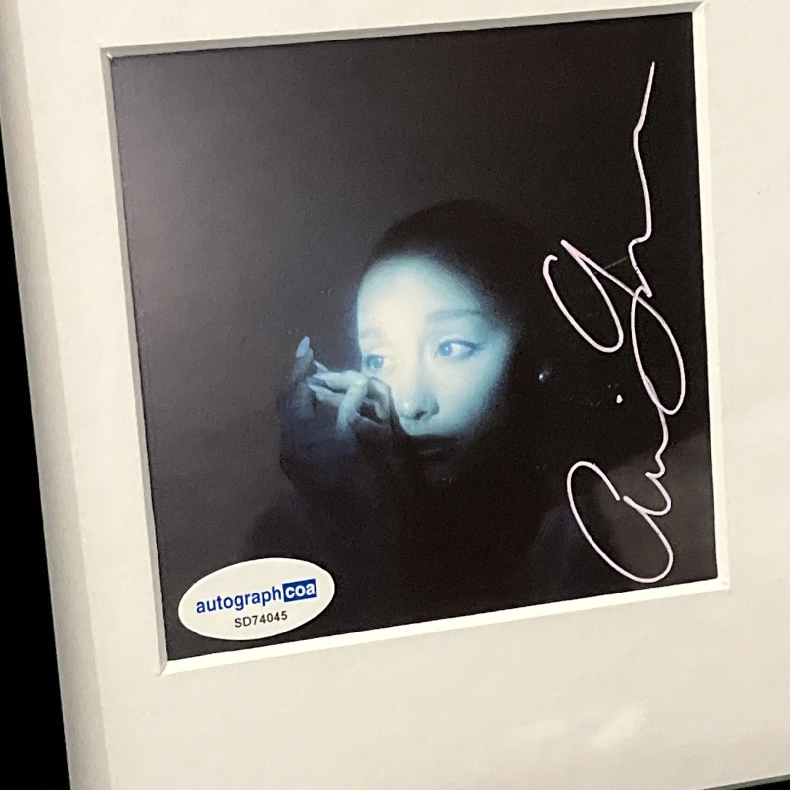 Ariana Grande — Ariana Grande Autographed Signed 11x14 Framed CD Photo Brighter Days Ahead ACOA, изображение 5