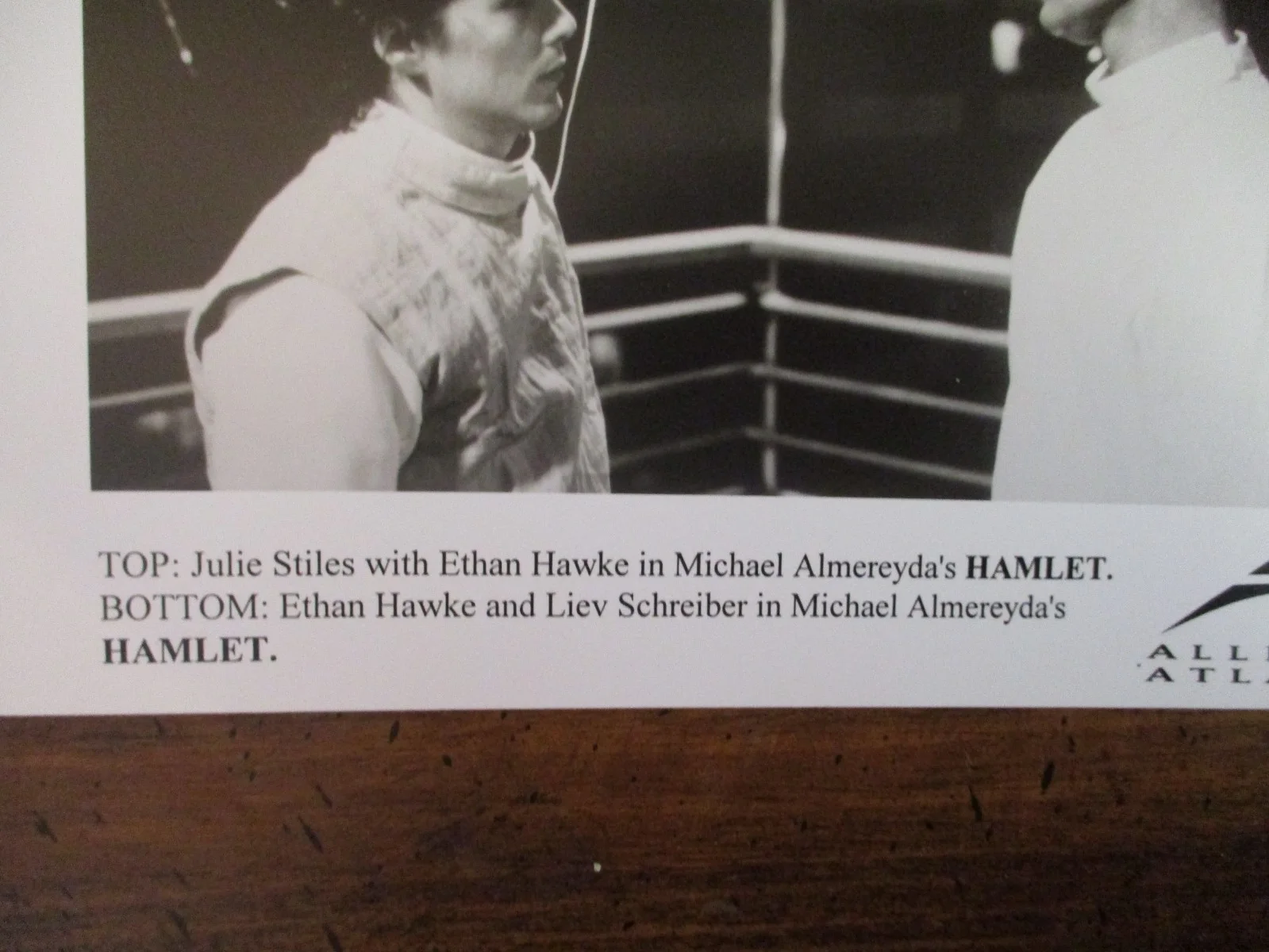 Julia Stiles/Liev Schreiber/Ethan Hawke(HAMLET)2000 8 x 10 B & W Press Photo, изображение 3