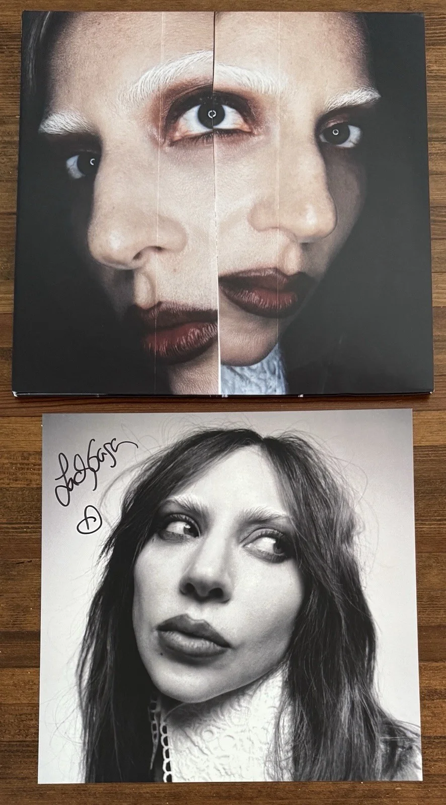 Lady Gaga — LADY GAGA SIGNED W/ HEART MAYHEM ALTERNATE PHOTO CARD & VINYL LP BECKETT BAS COA