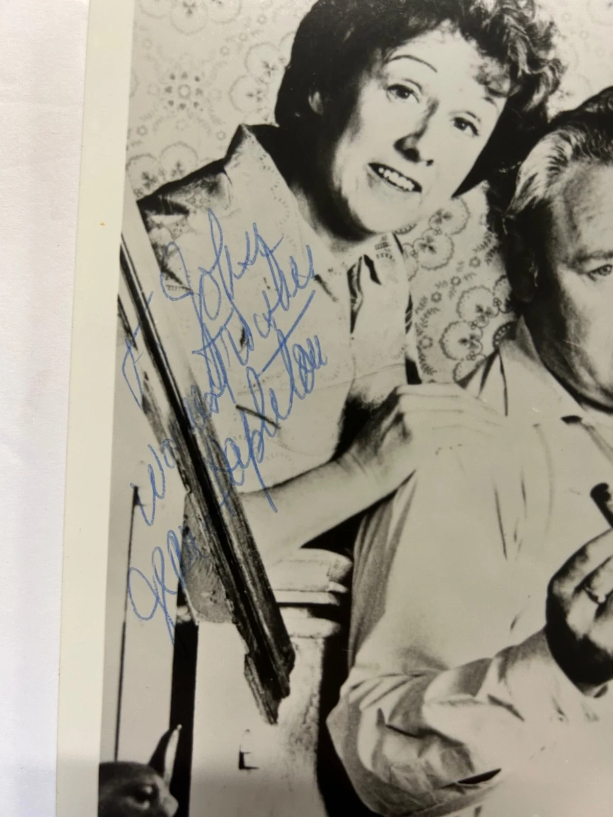 Jean Stapleton and Sally Struthers All in the Family autograph photo, изображение 3
