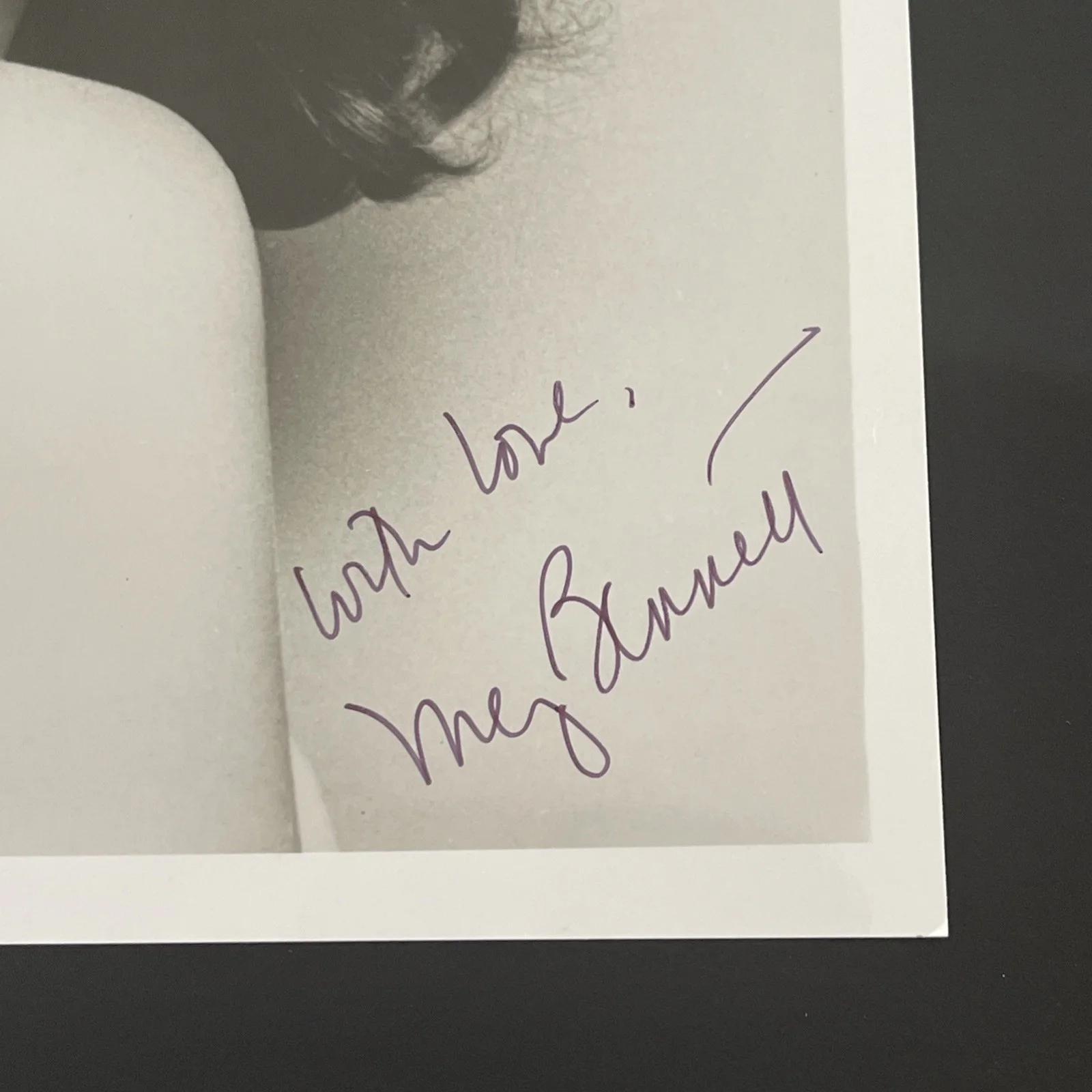 MEG BENNETT Actress: Hand Signed Celebrity Photo 8 x 10” / KSK, изображение 3
