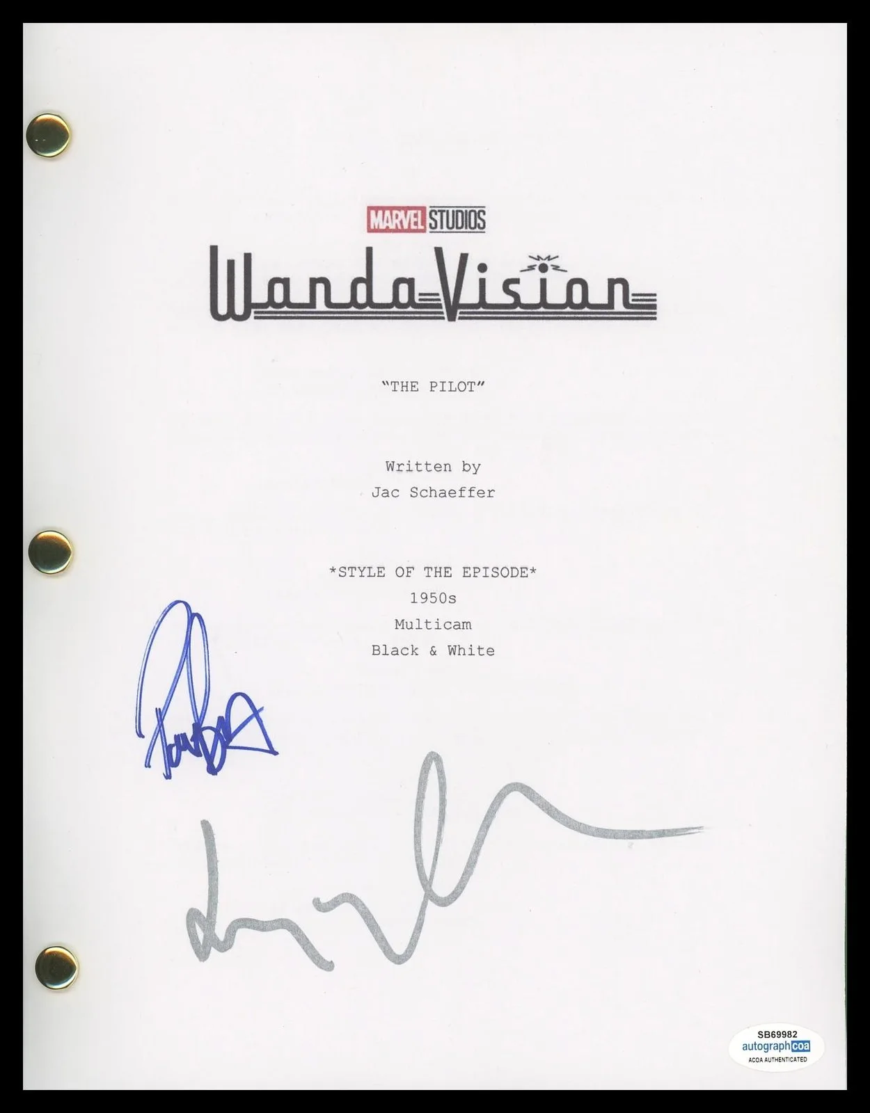 Elizabeth Olsen, Paul Bettany — Elizabeth Olsen & Paul Bettany "WandaVision" AUTOGRAPH Signed Pilot Script ACOA