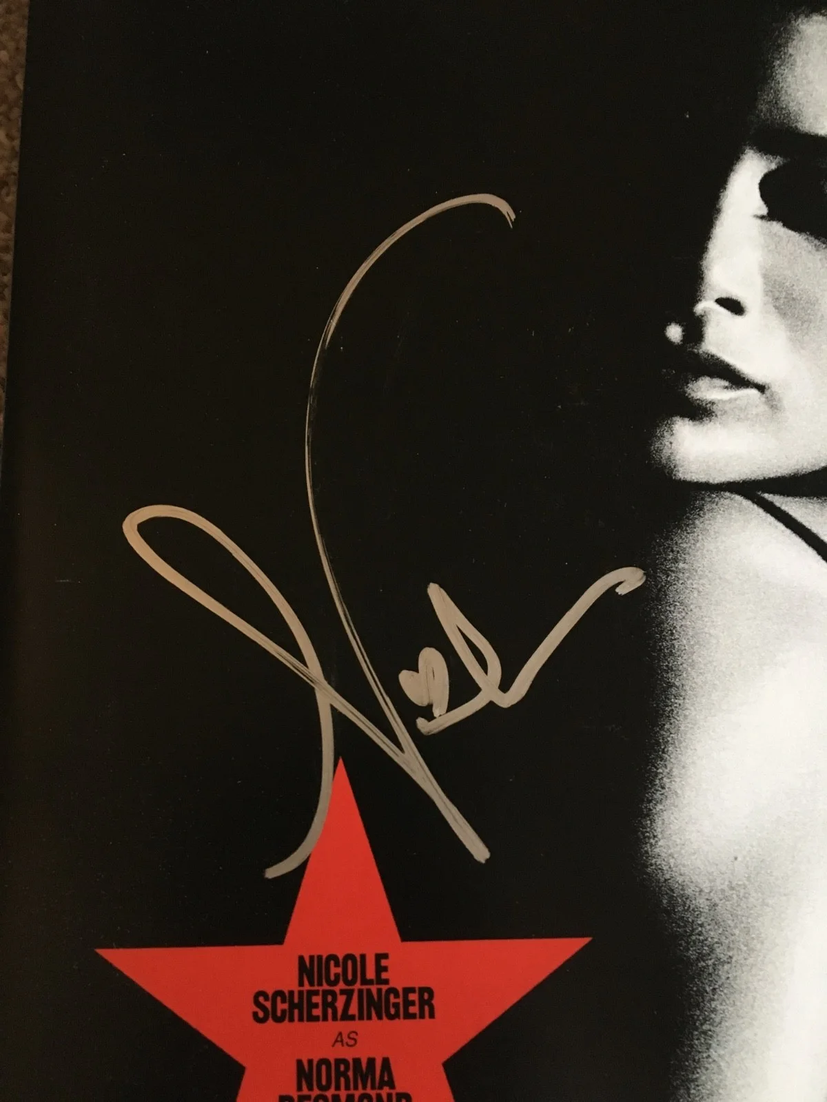 Nicole Scherzinger Sunset Blvd Signed Vinyl Record JSA COA RARE AUTOGRAPH !!, изображение 2