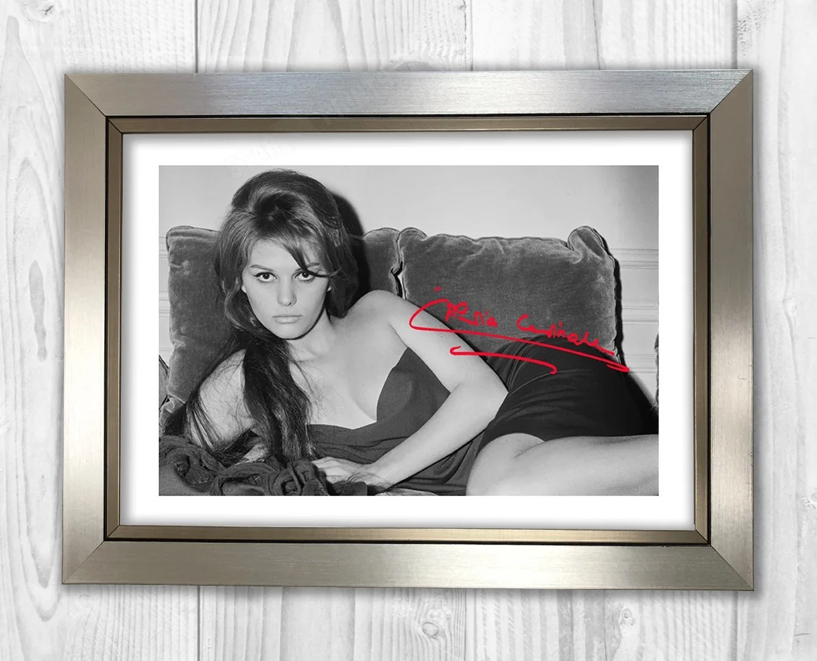 Claudia Cardinale 1 A4 reproduction signed photograph poster Choice of frame., изображение 3