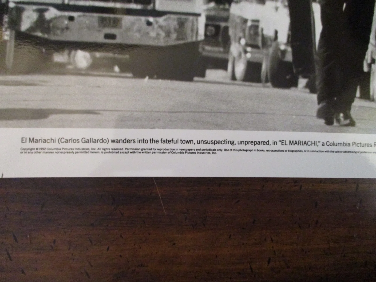 Carlos Gallardo ("EL MARIACHI")1992 10 x 8 Glossy Black and White Press Photo, image 2