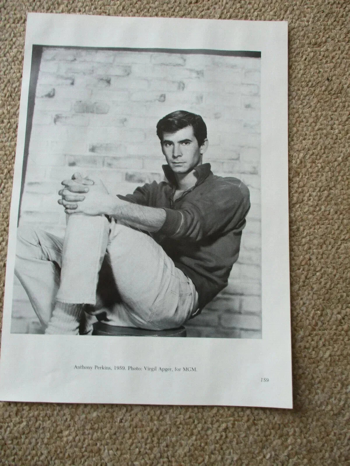 Anthony Perkins - Two colour pictures from a 1950s magazine + B/W portrait, изображение 2