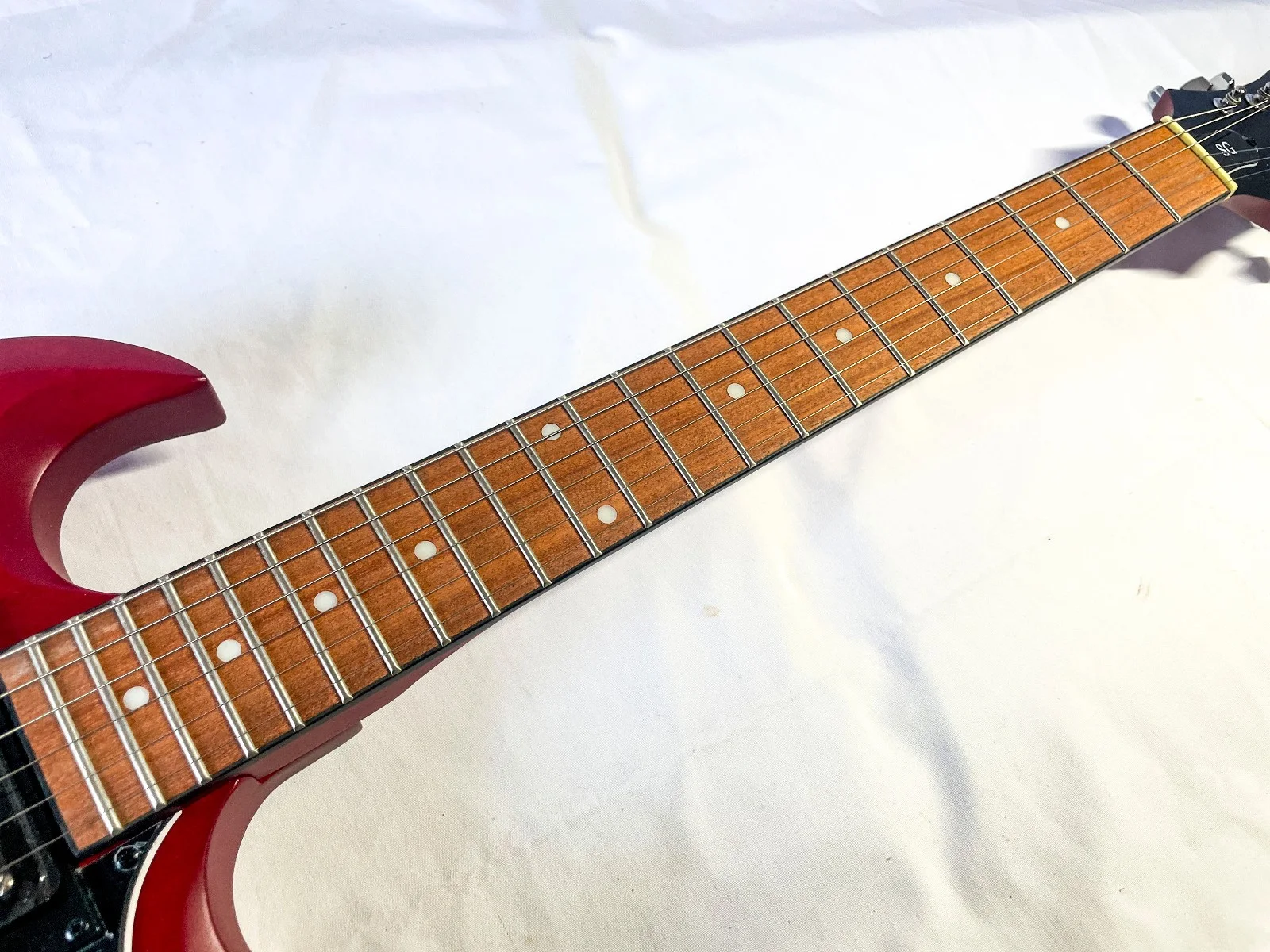 Kim Thayil SOUNDGARDEN Guitarist SIGNED ON BODY Epiphone SG Guitar PROOF JSA, image 4