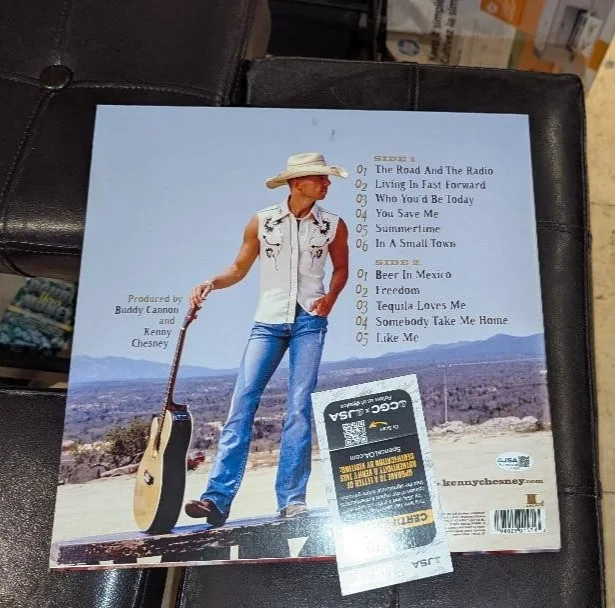 KENNY CHESNEY SIGNED THE ROAD AND THE RADIO VINYL RECORD LP COUNTRY JSA COA, изображение 2