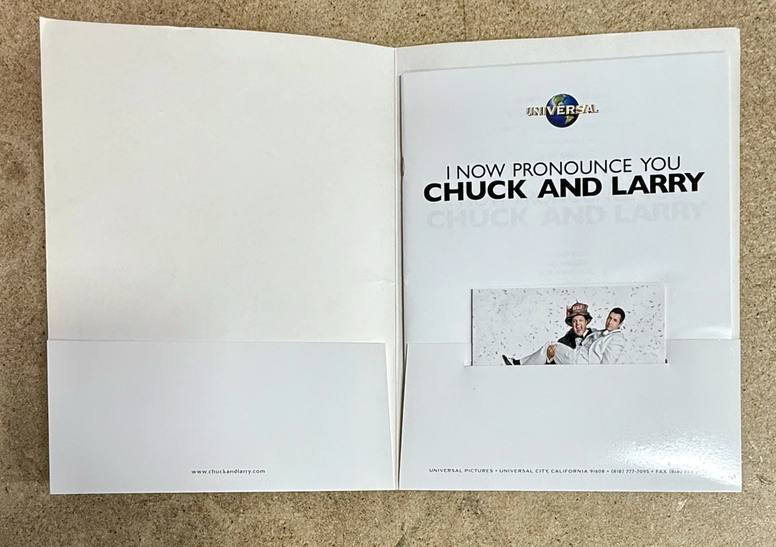 Adam Sandler, Kevin James — Adam Sandler & Kevin James Signed Chuck And Larry Press Kit Folder With JSA COA, изображение 5