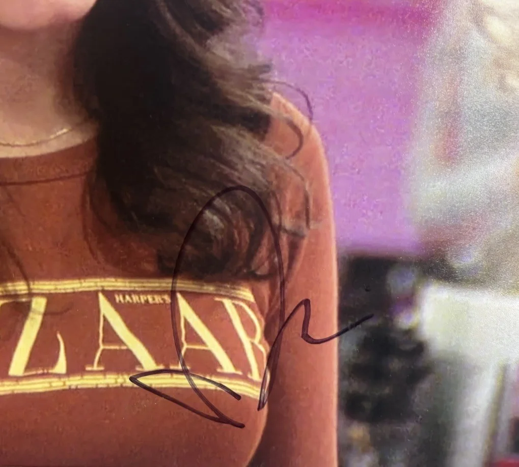 Mila Kunis Signed 11x14 Photo, image 2