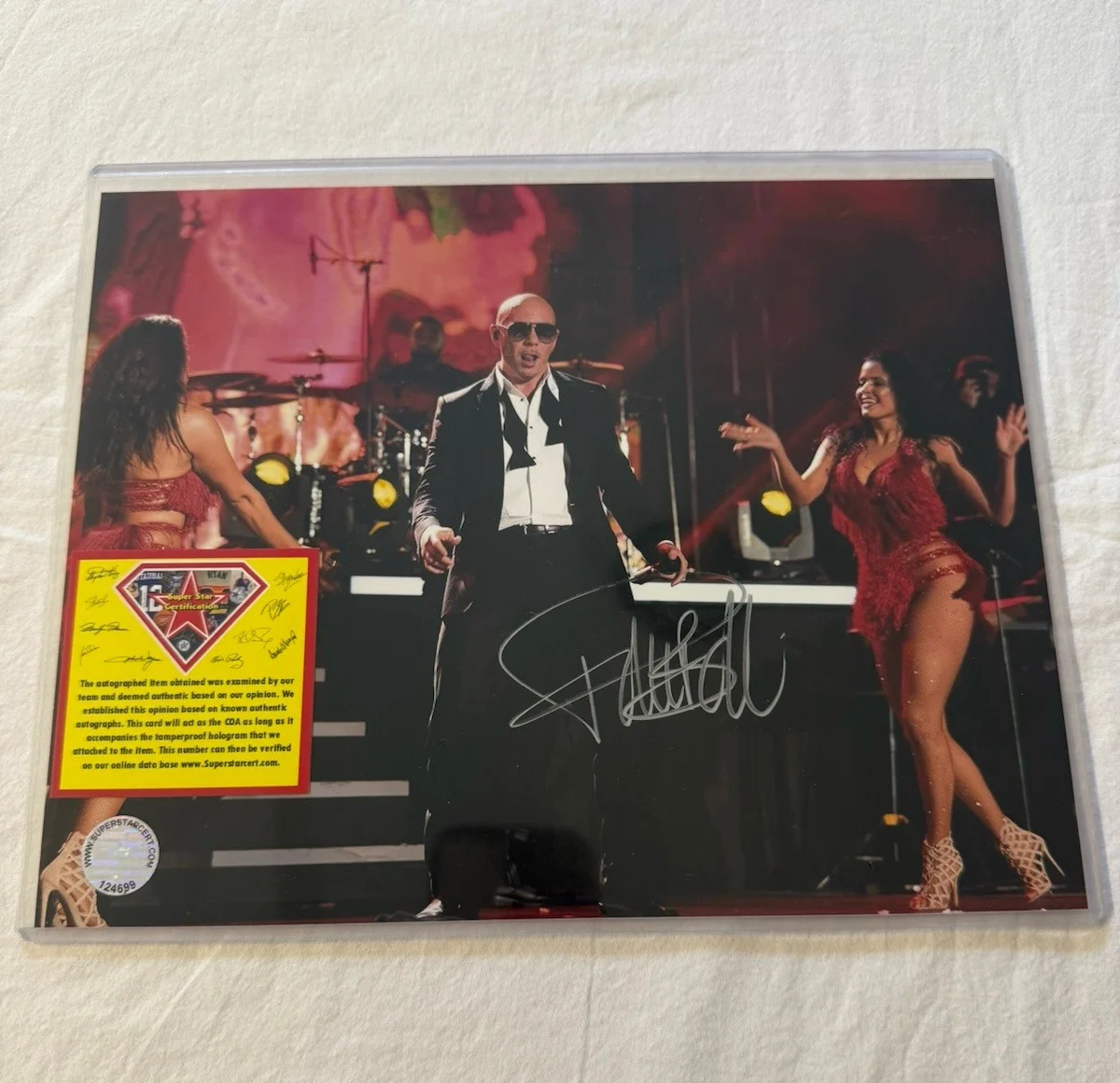 Armando Christian Pérez ‘Pitbull’ Rapper Signed Autographed 8x10 Photo with COA, изображение 4