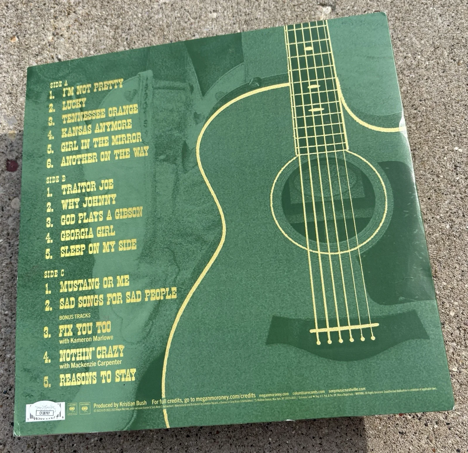 MEGAN MORONEY SIGNED IN PERSON JSA COA Lucky Green Vinyl, image 2