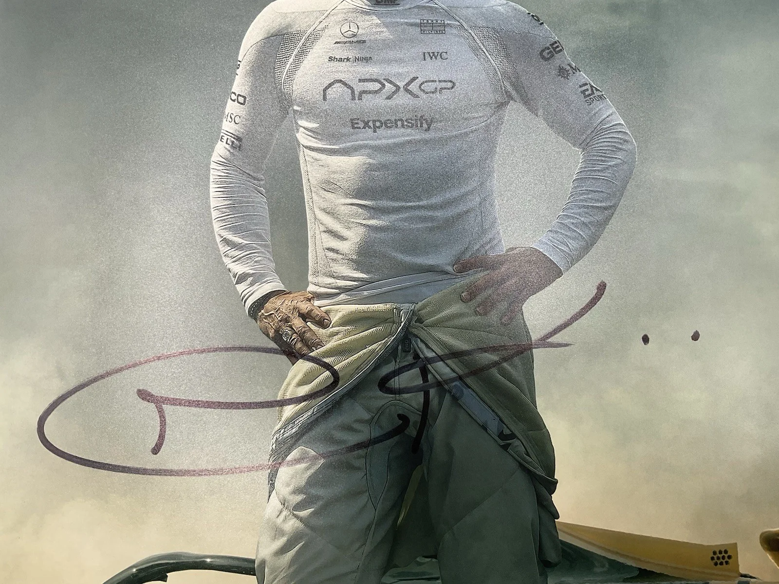 Joseph Kosinski — Joseph Kosinski signed 12x18 F1 signed photo BAS Formula One signed 12x18 auto, изображение 2