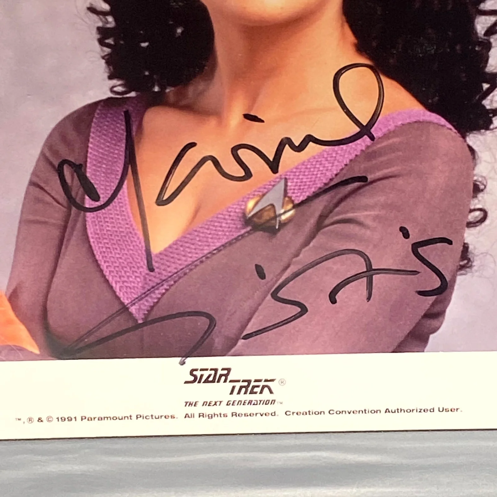 Marina Sirtis — VTG Paramount Pictures Star Trek The Next Generation Marina Sirtis SIGNED Photo, изображение 2