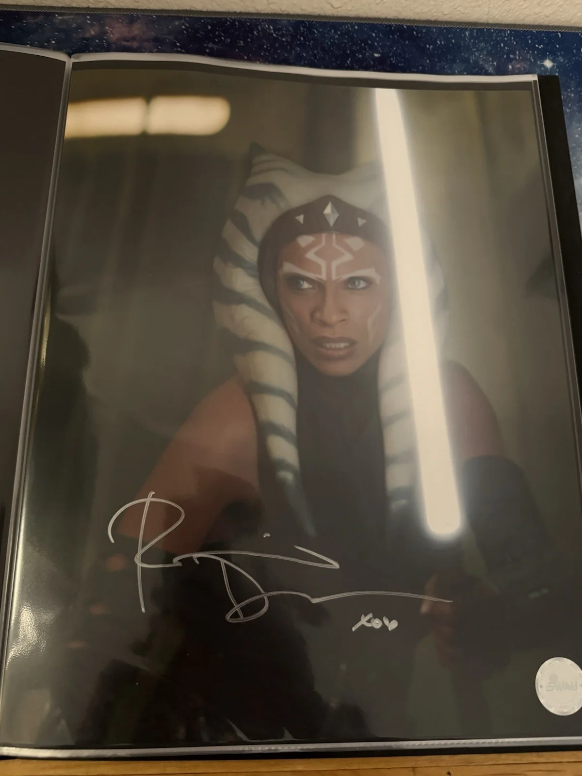 Rosario Dawson — Rosario Dawson Signed 11x14 Photo Ahsoka Tano Star Wars SWAU COA Autograph