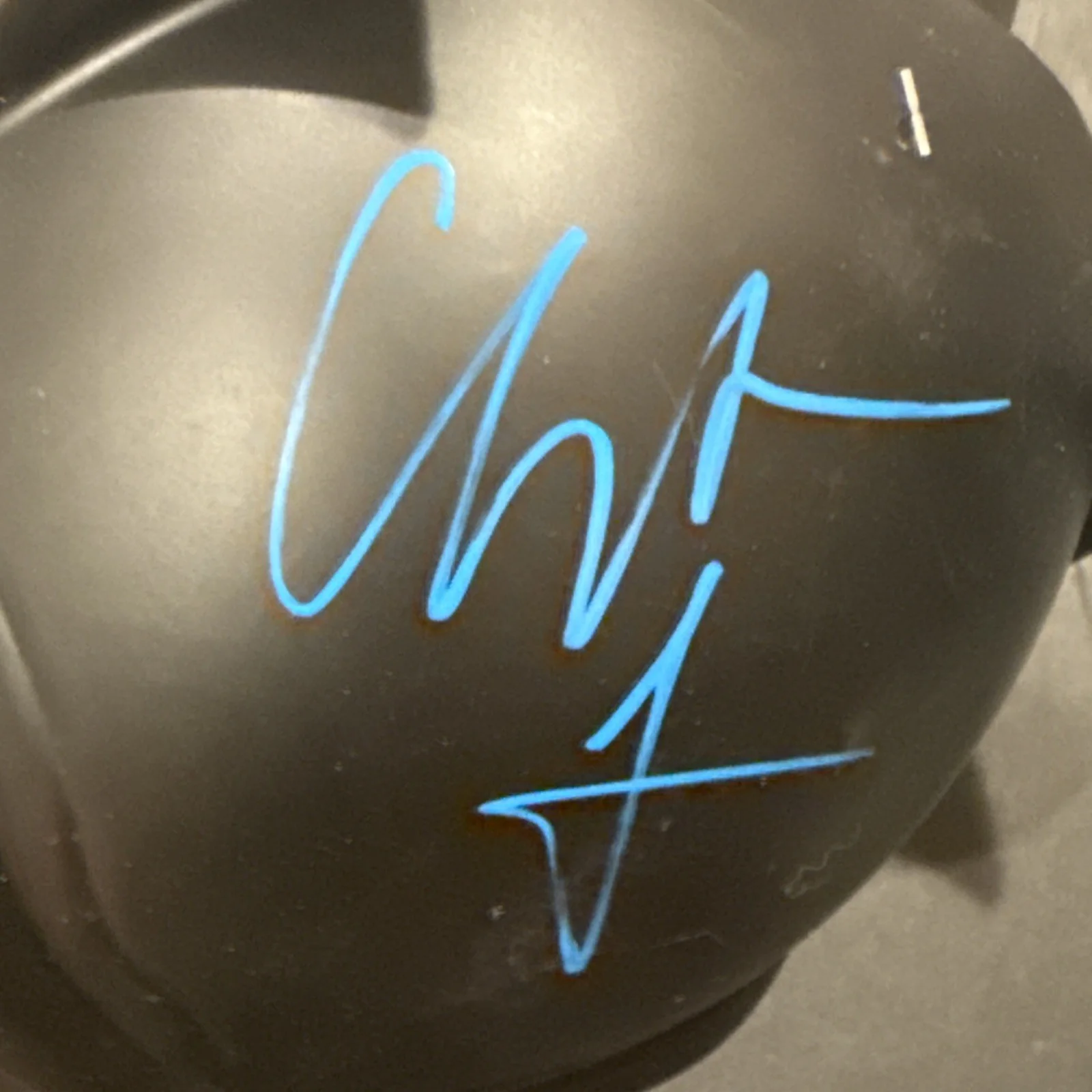 Christian Bale Signed Batman Dark Knight Movie DC Mask Beckett BAS G, изображение 2