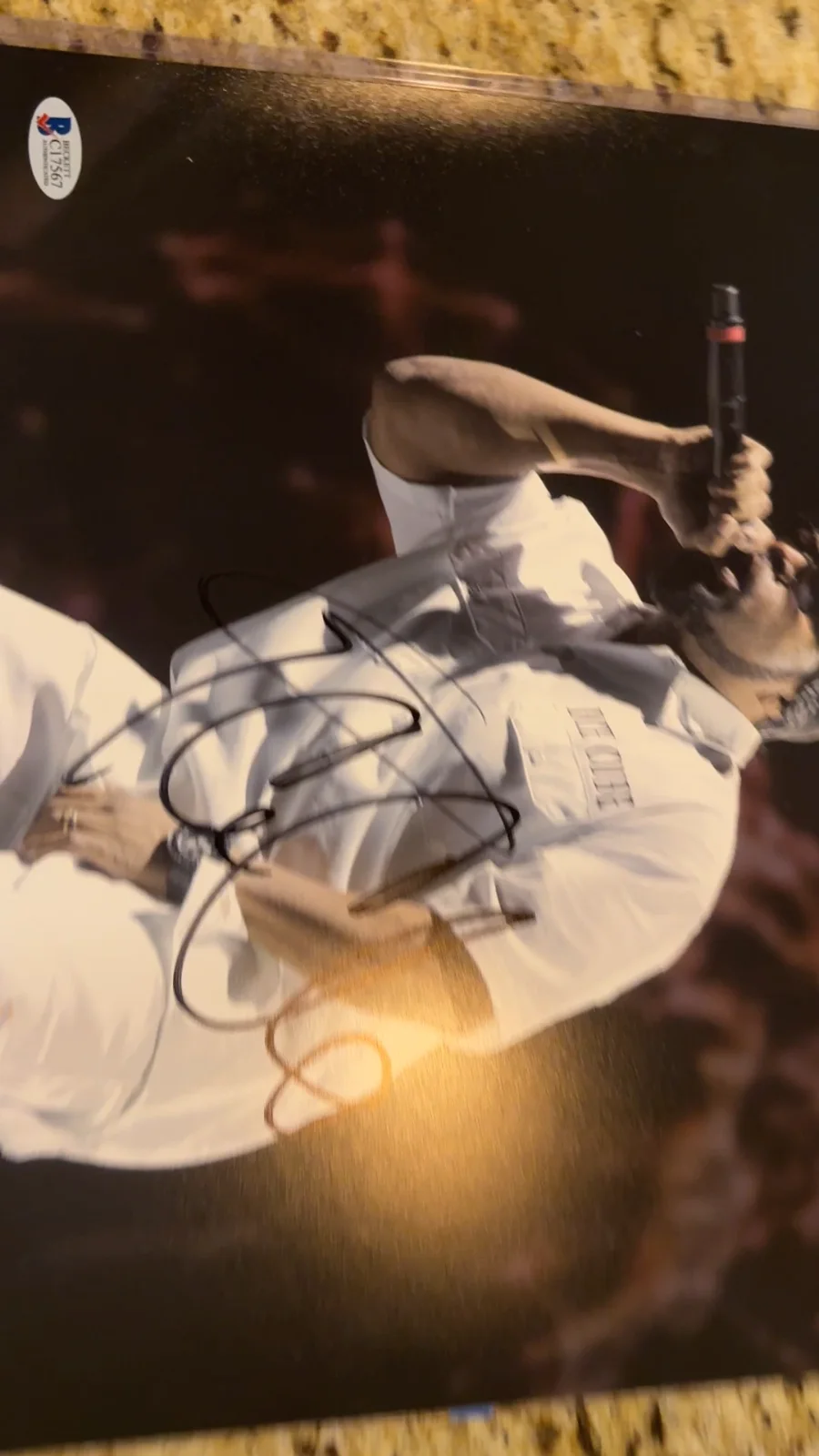 ICE CUBE — ICE CUBE SIGNED RAPPER NWA 11x14 PHOTO AUTHENTIC AUTOGRAPH WITH EXACT PROOF, image 2