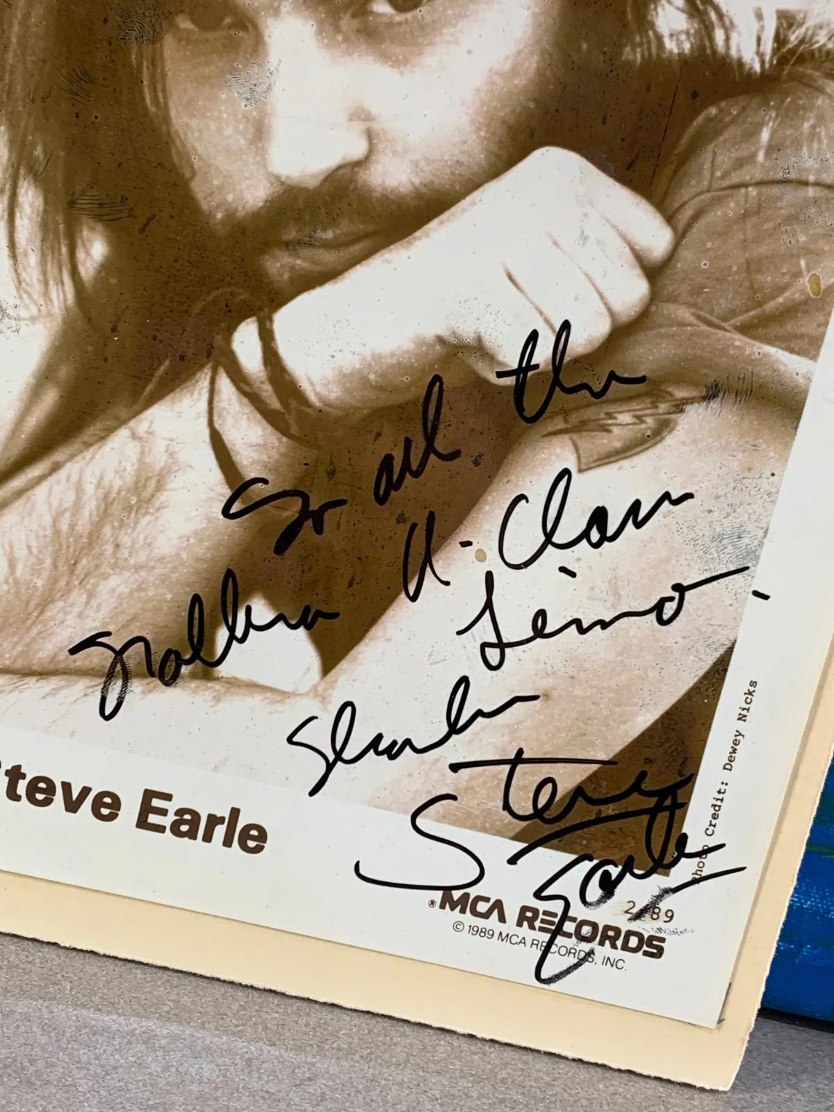 Steve Earle Autographed Photo Old Country Guitar, изображение 4