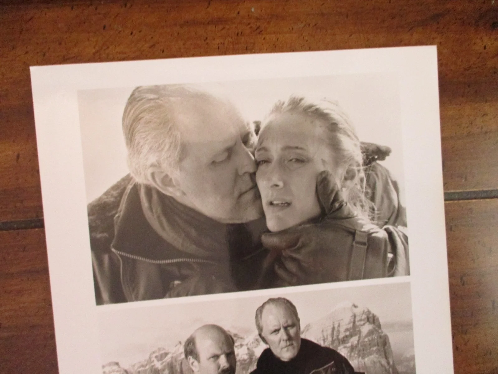 Caroline Goodall/Rex Linn/John Lithgow(CLIFFHANGER)1993 8 x 10 B & W Press Photo, изображение 2