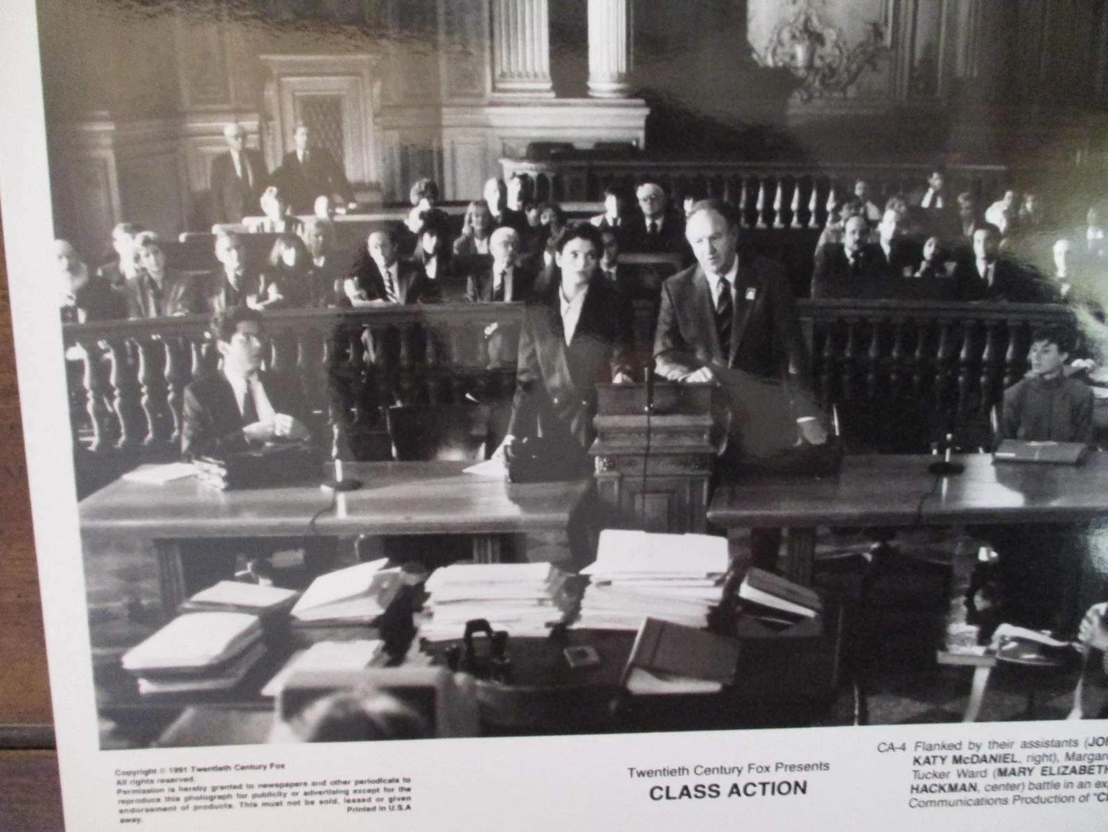 Mary Elizabeth Mastrantonio/Katy McDaniel/Gene Hackman("CLASS ACTION")1991 Photo, изображение 2