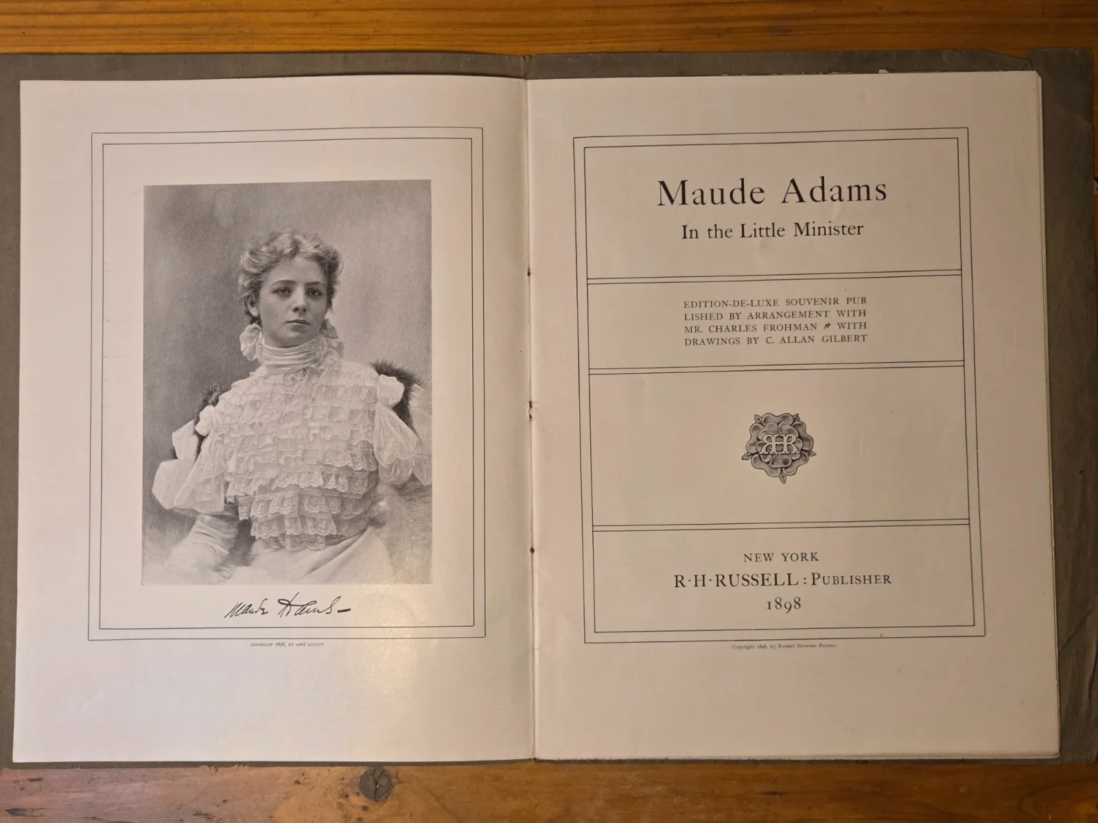 Maude Adams — Maude Adams 1898 The Little Minister Edition-De-Luxe Souvenir Gilbert, Russell, изображение 2